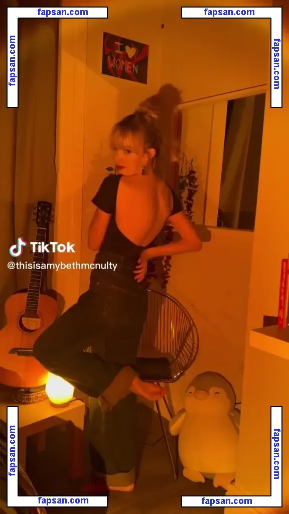 Amybeth McNulty голая фото #0030 с Онлифанс