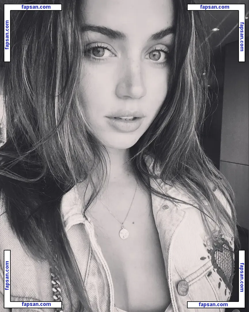 Ana de Armas голая фото #3304 с Онлифанс