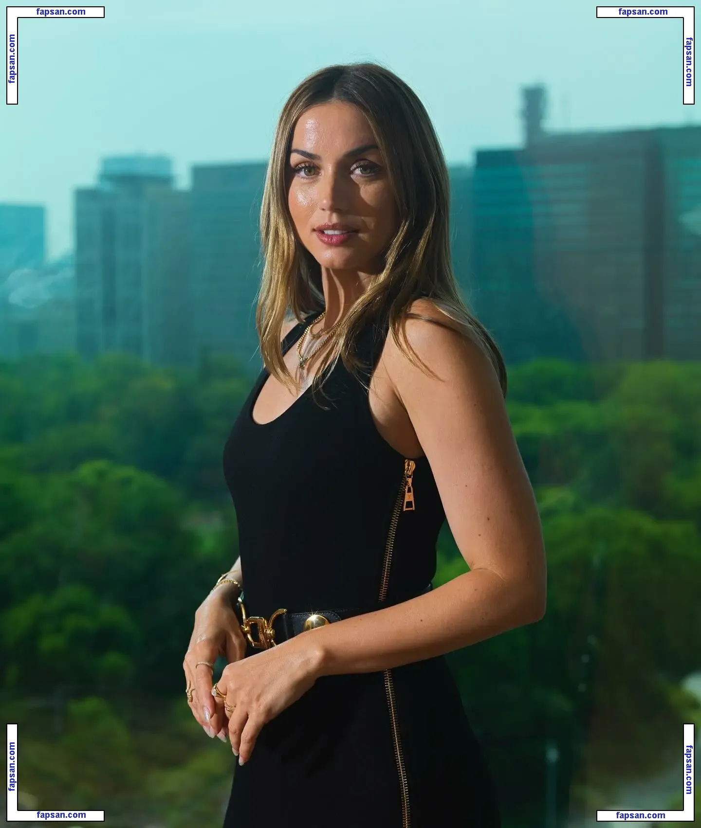 Ana de Armas голая фото #3728 с Онлифанс