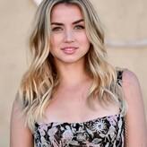 Ana de Armas голая #3011