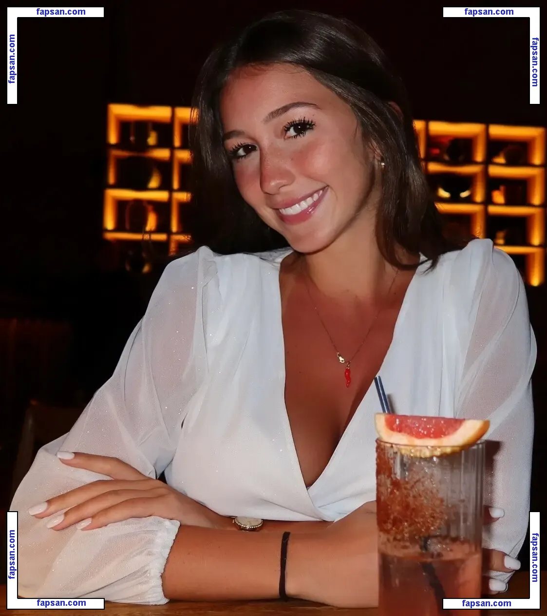 Ana Pacella nude photo #0030 from OnlyFans