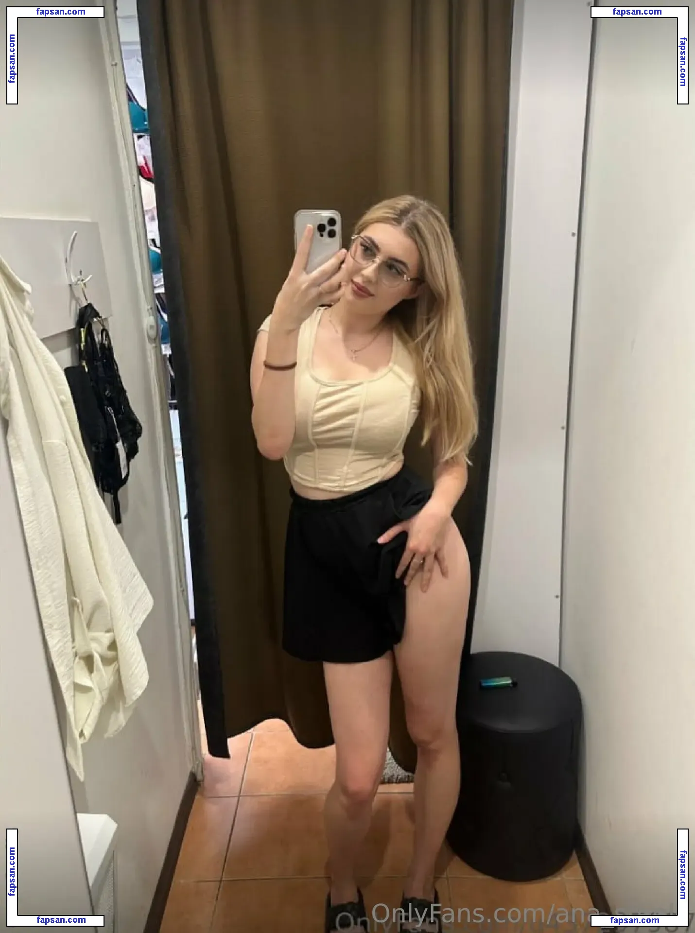 ana_steele nude photo #0018 from OnlyFans
