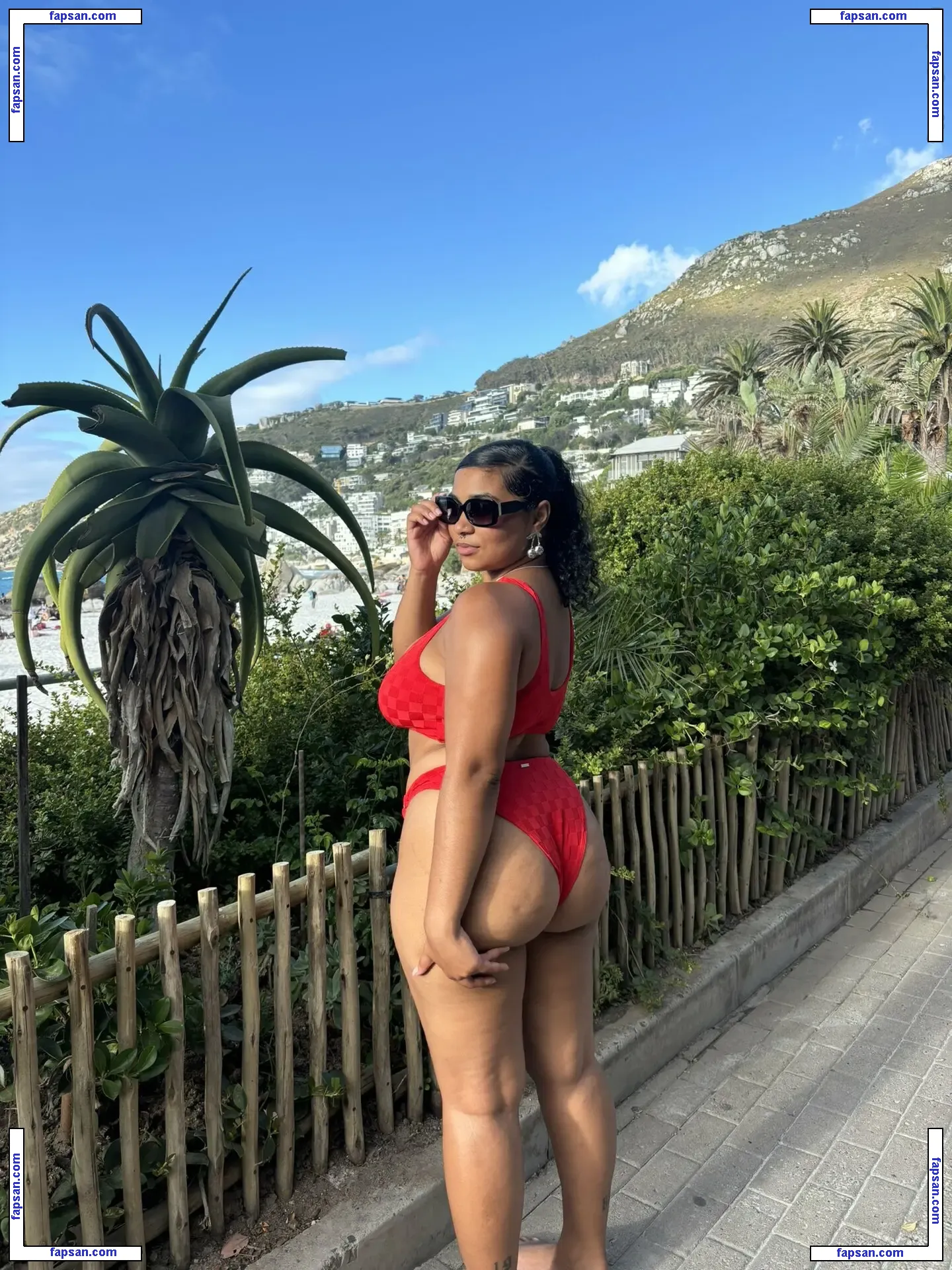 Anabellezoe_ nude photo #0006 from OnlyFans