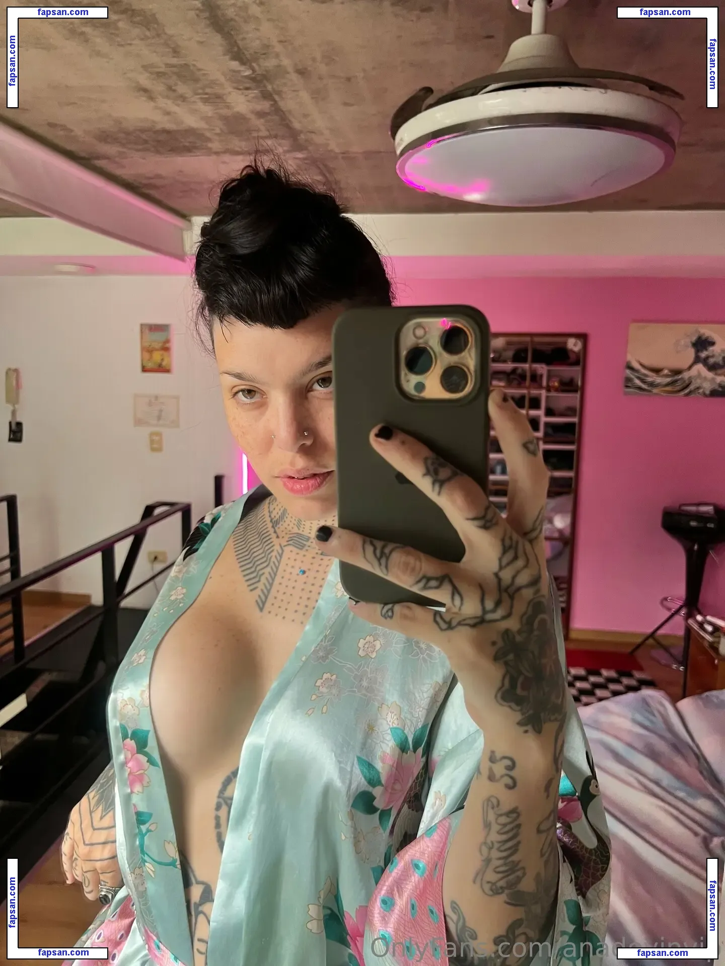 anadevinvip nude photo #0061 from OnlyFans