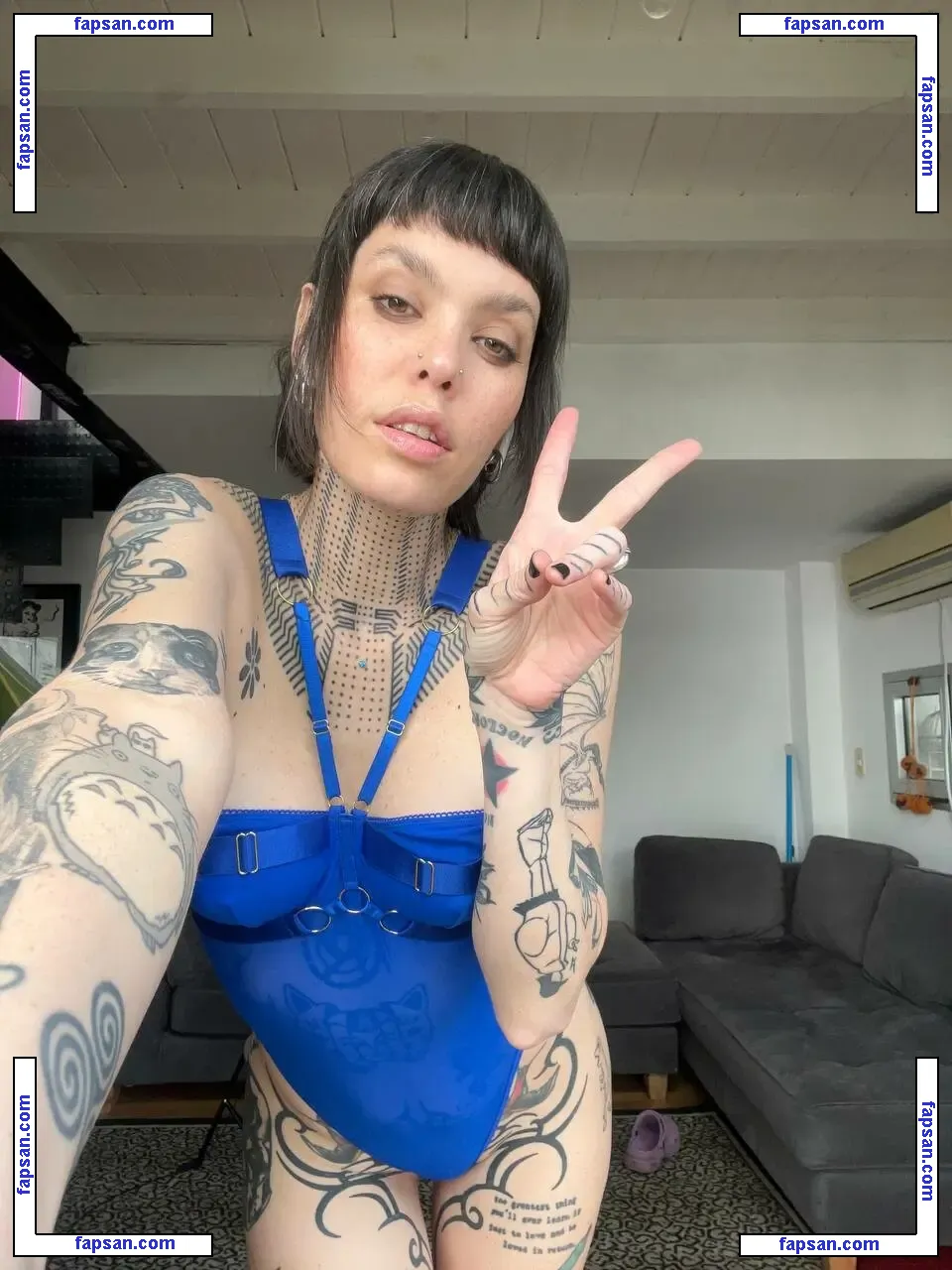 anadevinvip nude photo #0080 from OnlyFans
