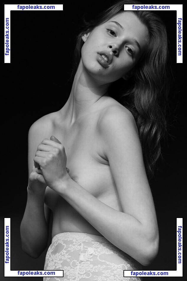 Anais Pouliot / anais_pouliot nude photo #0018 from OnlyFans