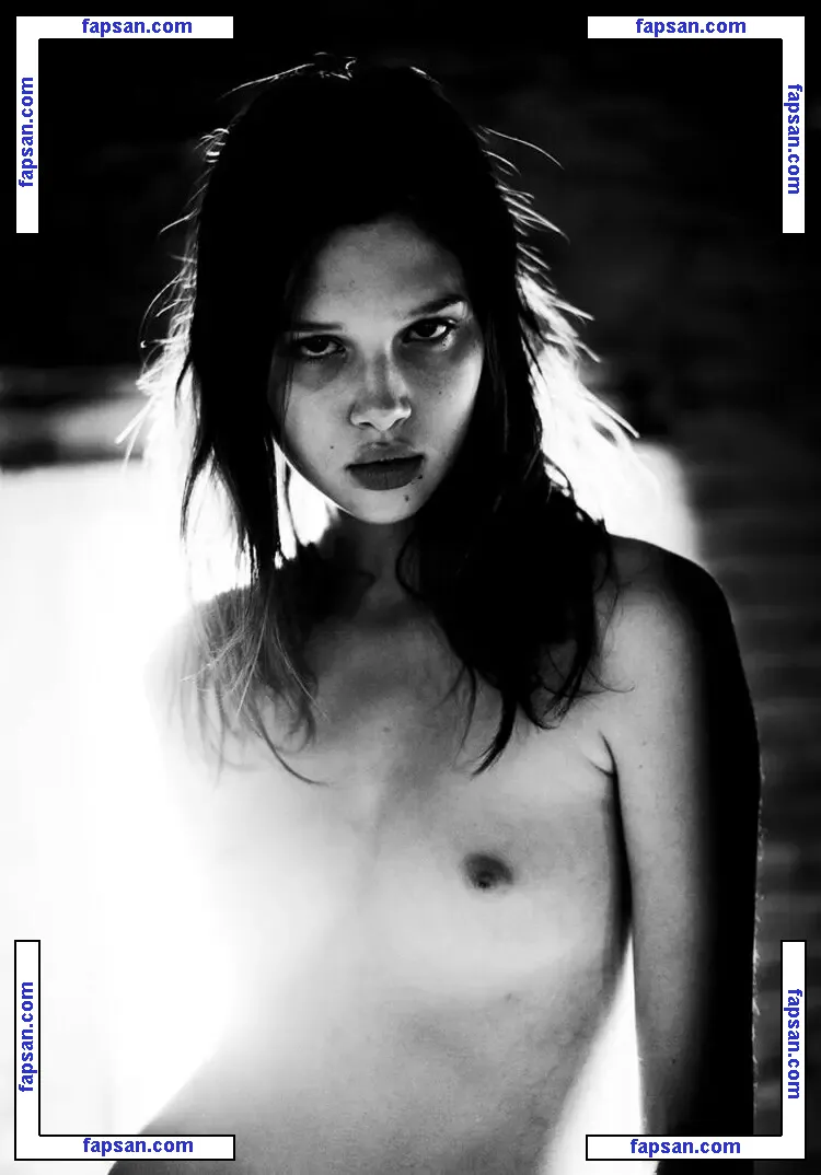 Anais Pouliot nude photo #0026 from OnlyFans