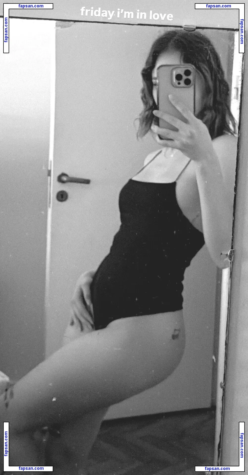 Analiagrc nude photo #0002 from OnlyFans