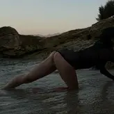 Anannke голая #0258