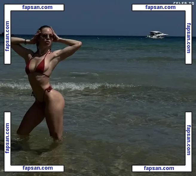 Anastasia Zolotaya nude photo #0036 from OnlyFans