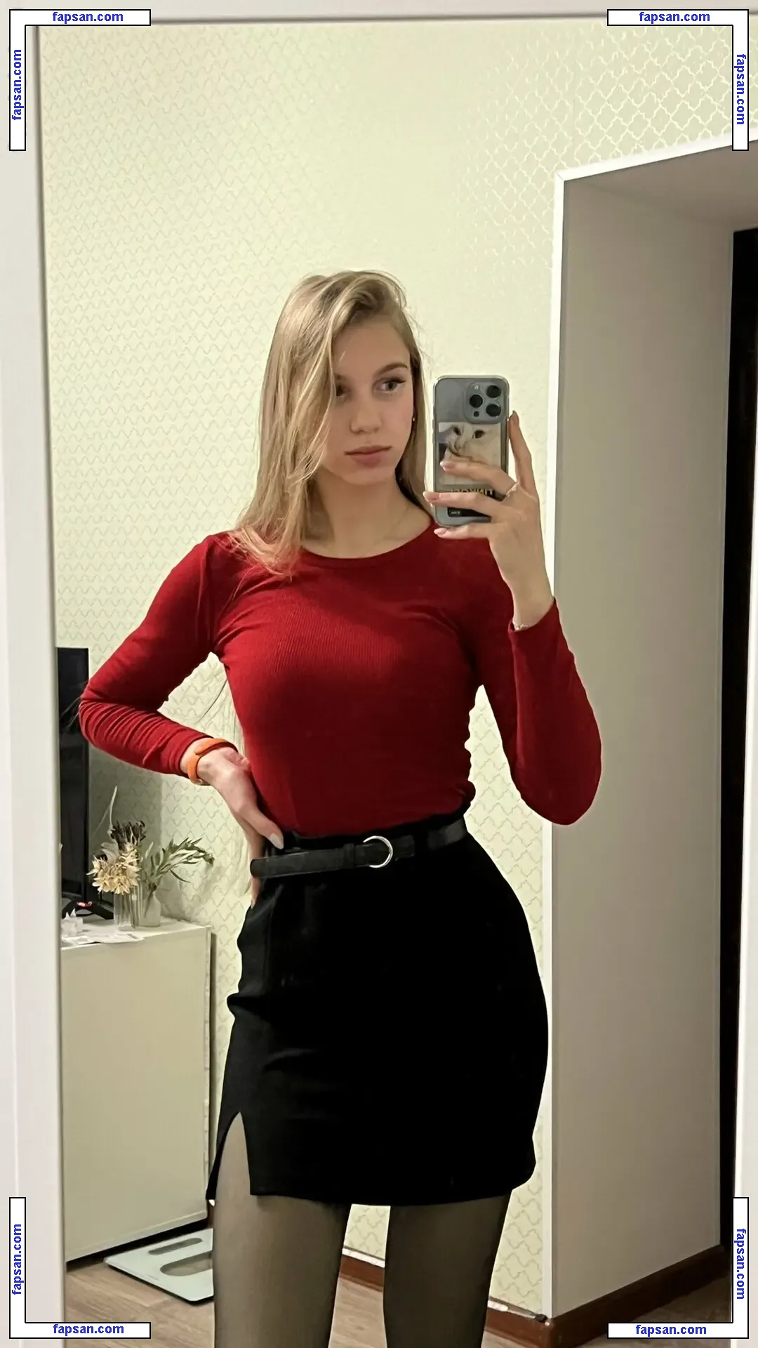 Anasteysha nude photo #0014 from OnlyFans