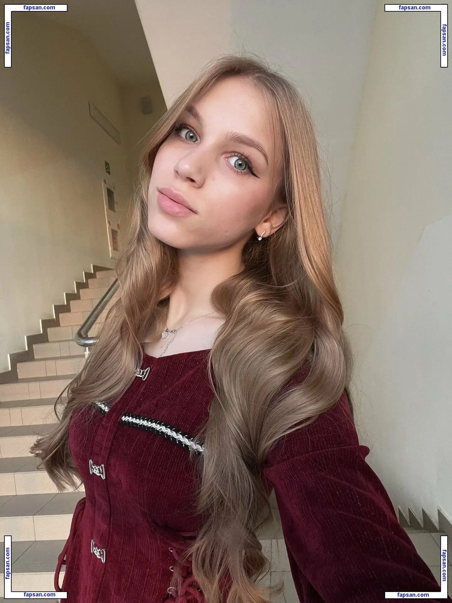 Anasteysha nude photo #0019 from OnlyFans