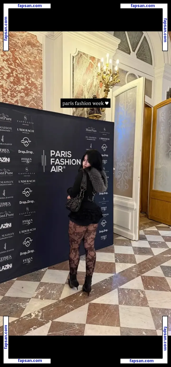 andasrose голая фото #0023 с Онлифанс