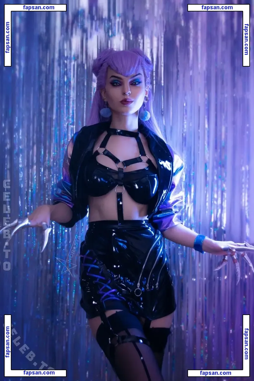 Andrasta nude photo #0152 from OnlyFans