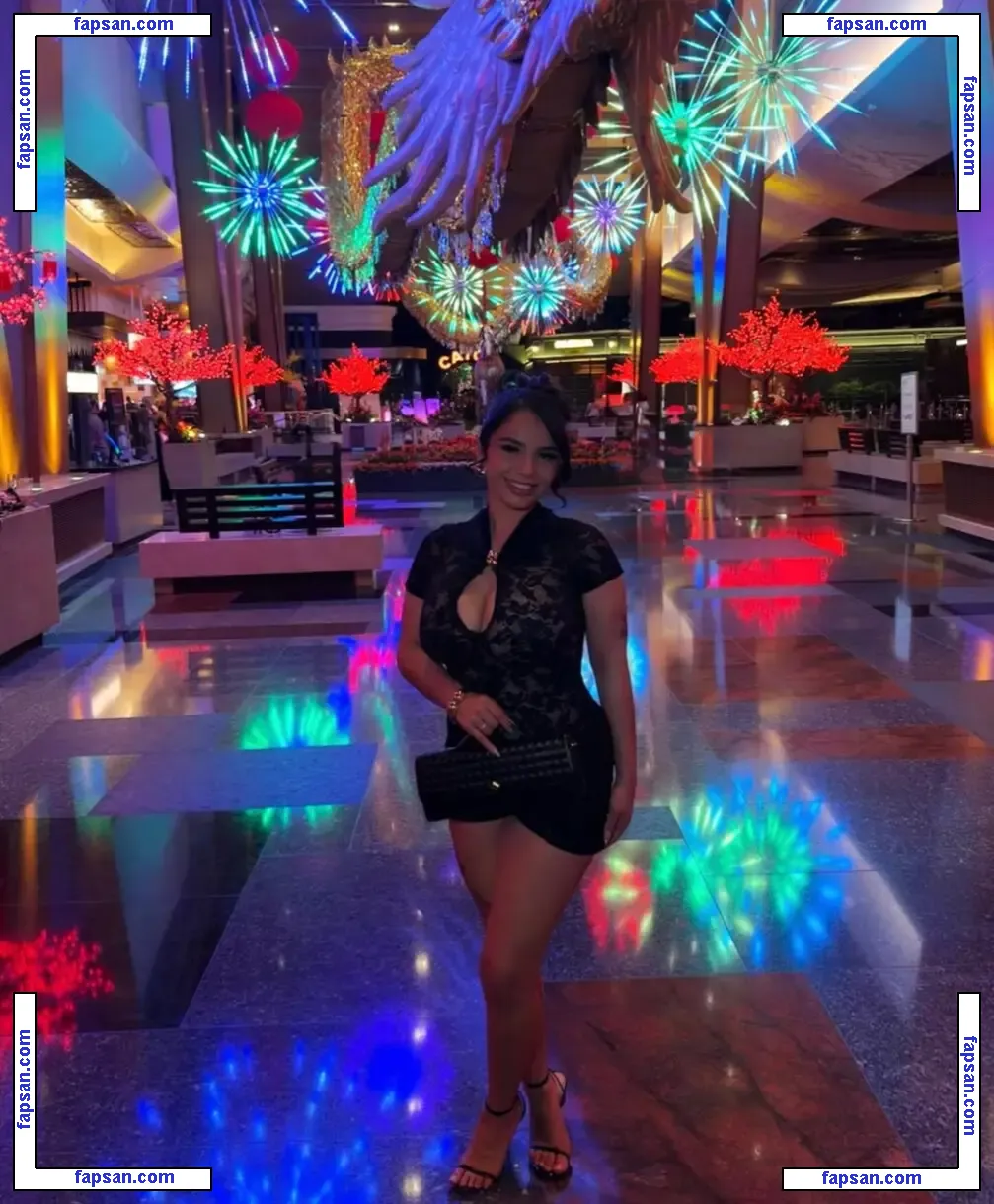 Andrea.666 nude photo #0004 from OnlyFans