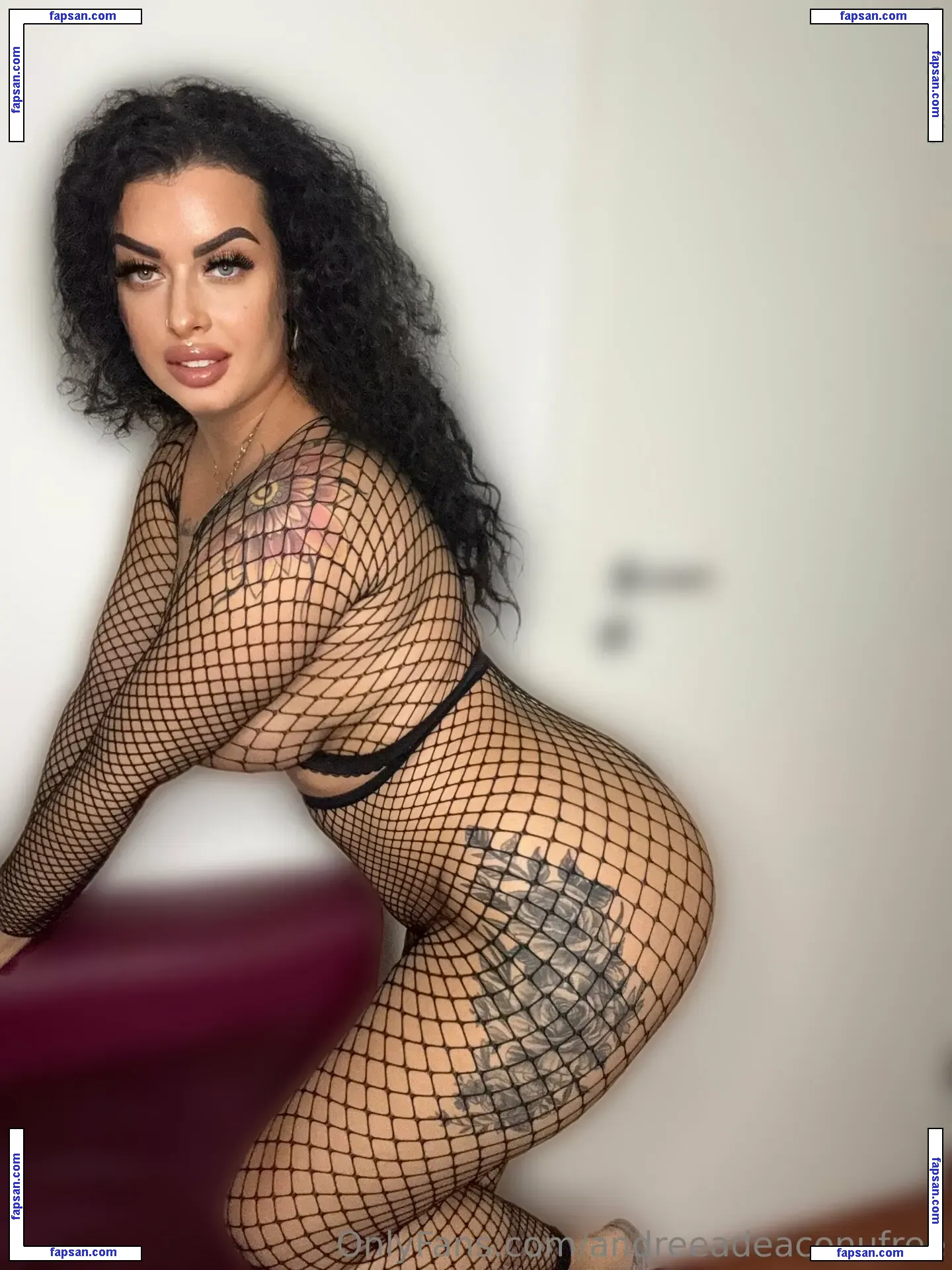andreeadeaconufree nude photo #0069 from OnlyFans
