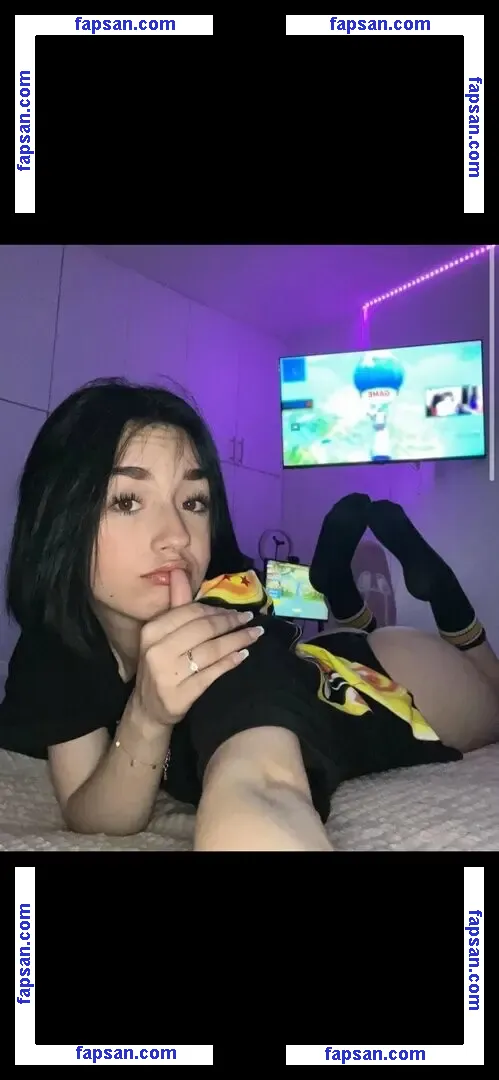 Andy Batiz nude photo #0008 from OnlyFans