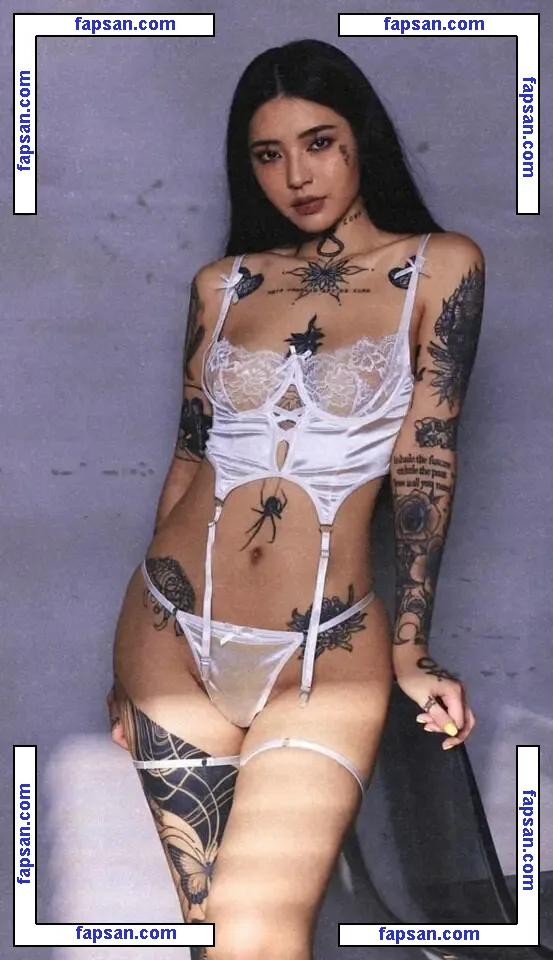 Andy_blossom nude photo #0007 from OnlyFans