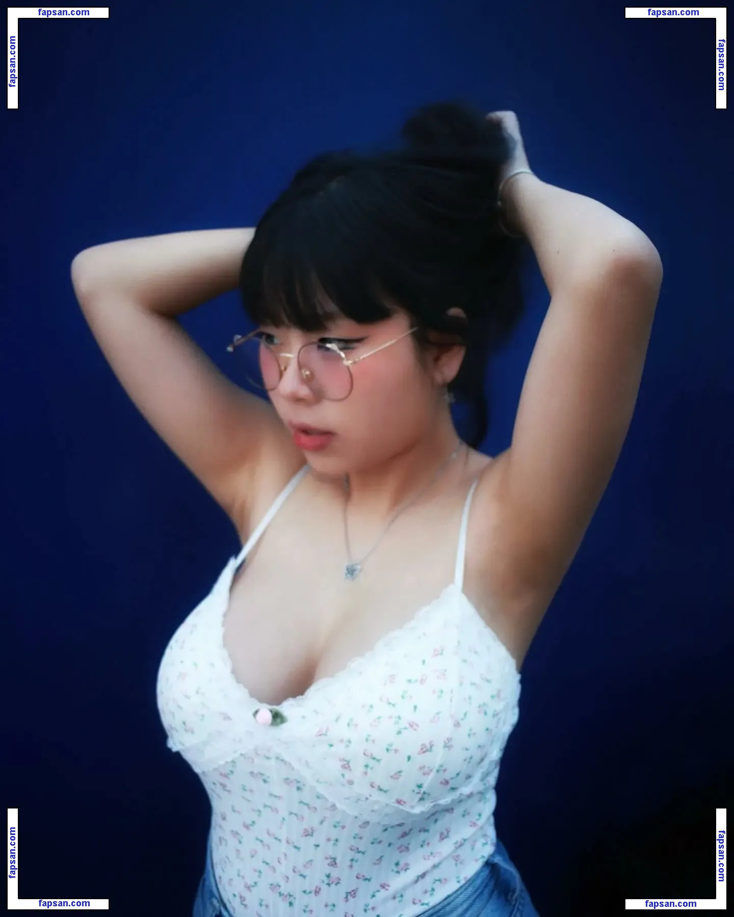 anebula_20 nude photo #0008 from OnlyFans