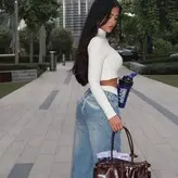 Aneeqa Farid голая #0123