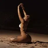 Anelaraiin nude #0004