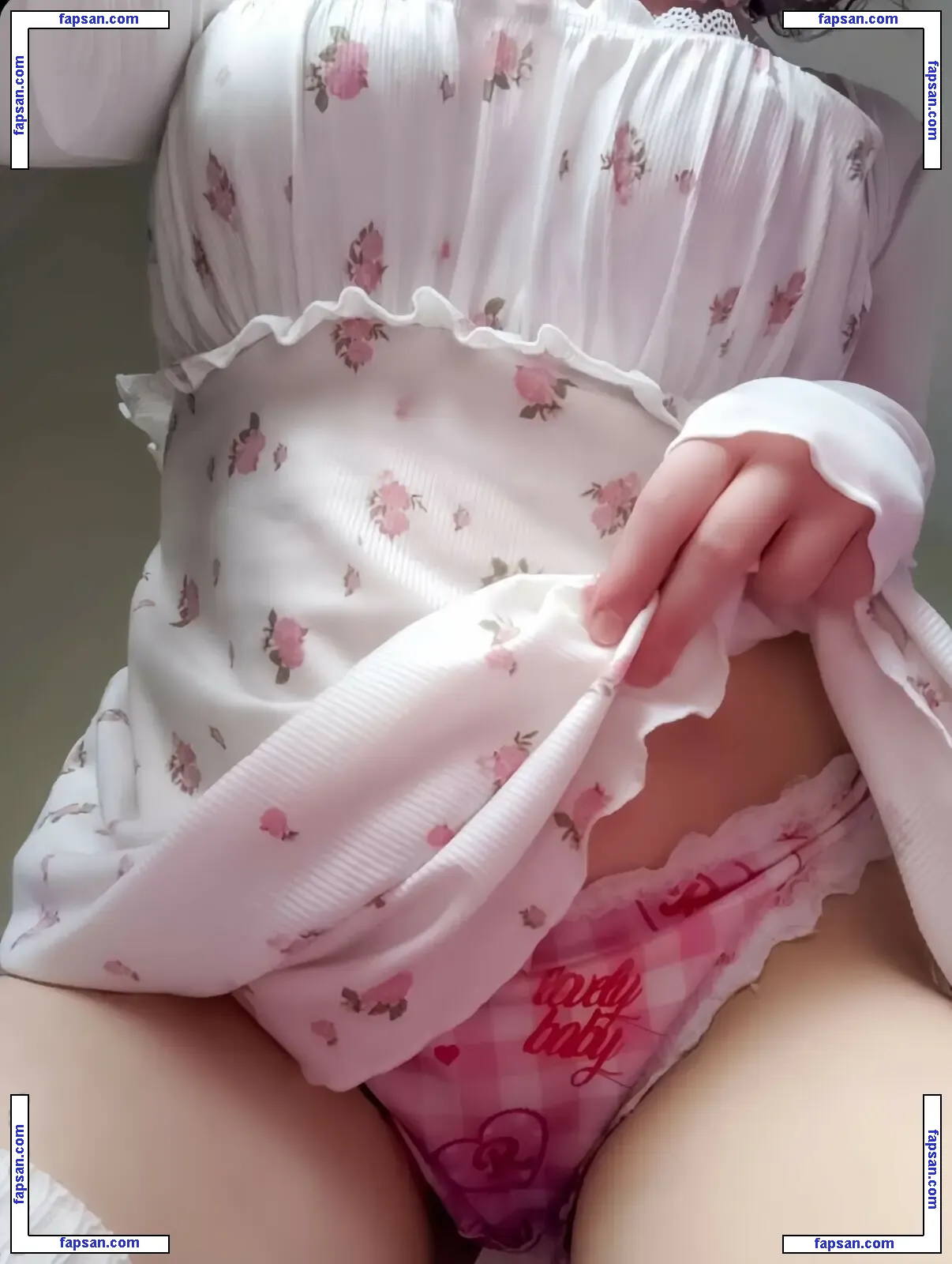 angeeldreama голая фото #0008 с Онлифанс