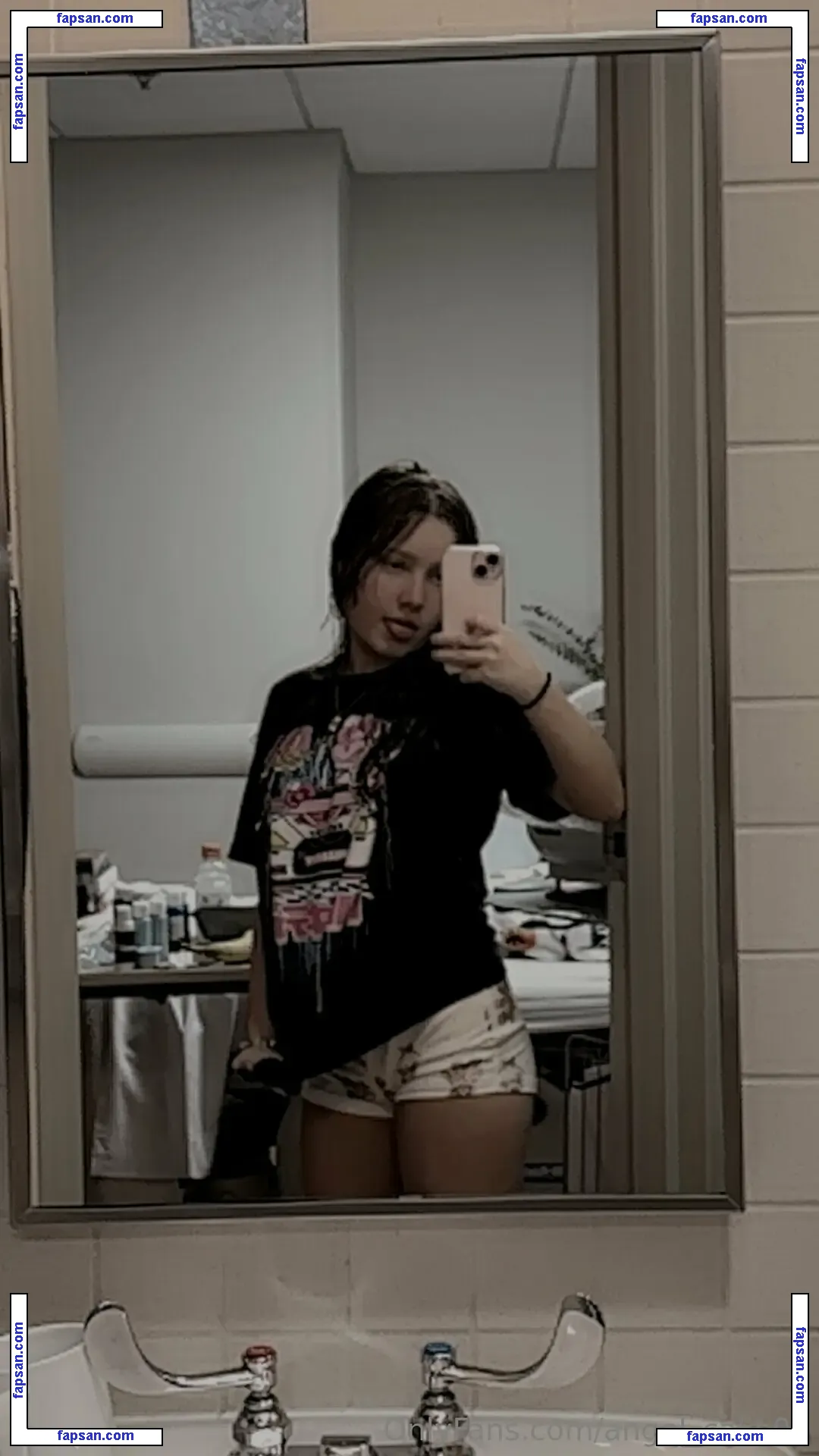 angel_cake06 nude photo #0001 from OnlyFans