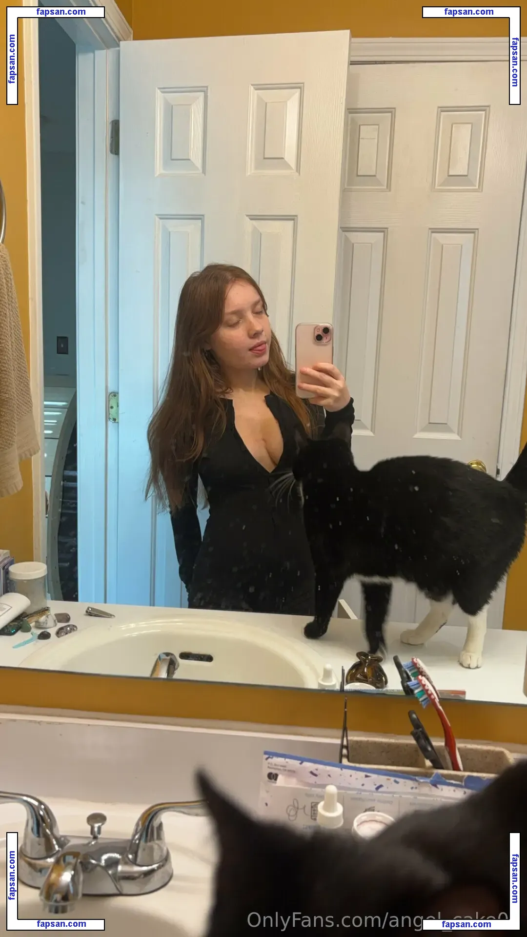 angel_cake06 nude photo #0003 from OnlyFans