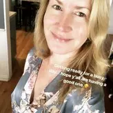 Angela Kinsey голая #0025