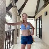 Angela Kinsey голая #0030