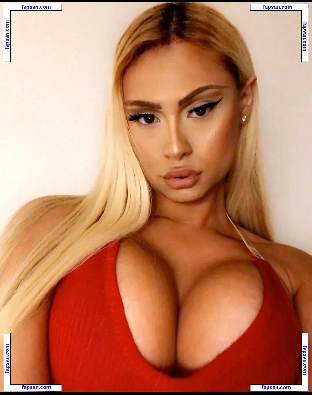 Angela Vanity nude photo #0004 from OnlyFans