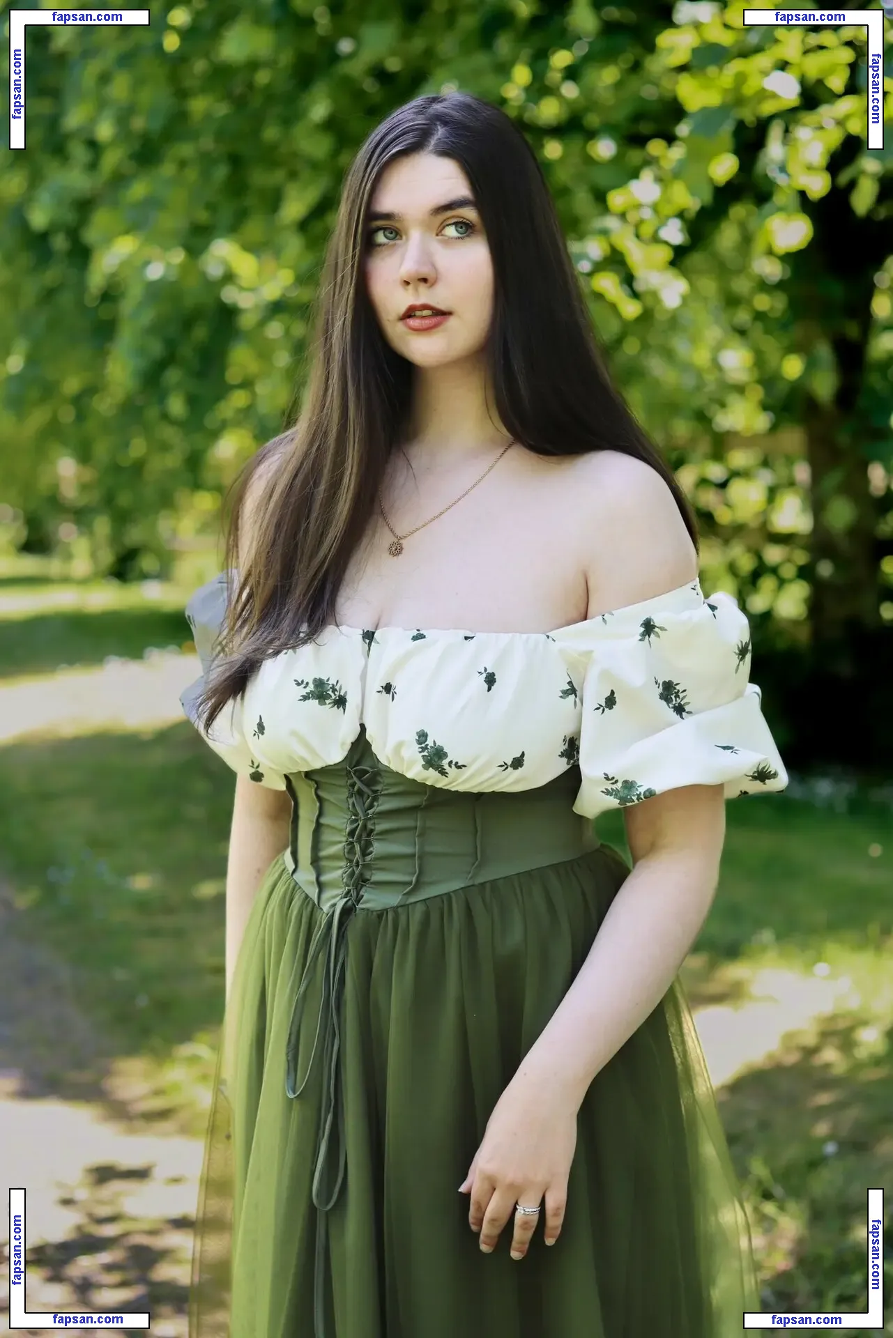 Angelika Seleznova nude photo #0002 from OnlyFans