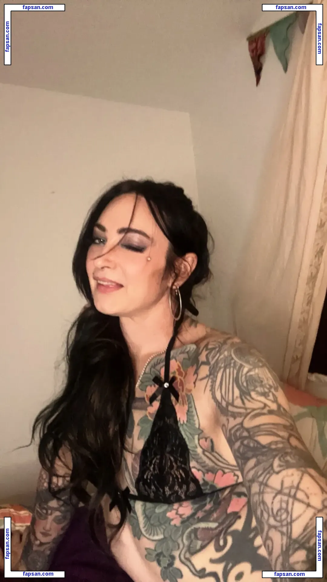 Angelina Cage nude photo #0006 from OnlyFans