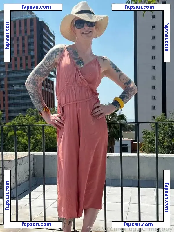 Angelina Cage nude photo #0016 from OnlyFans