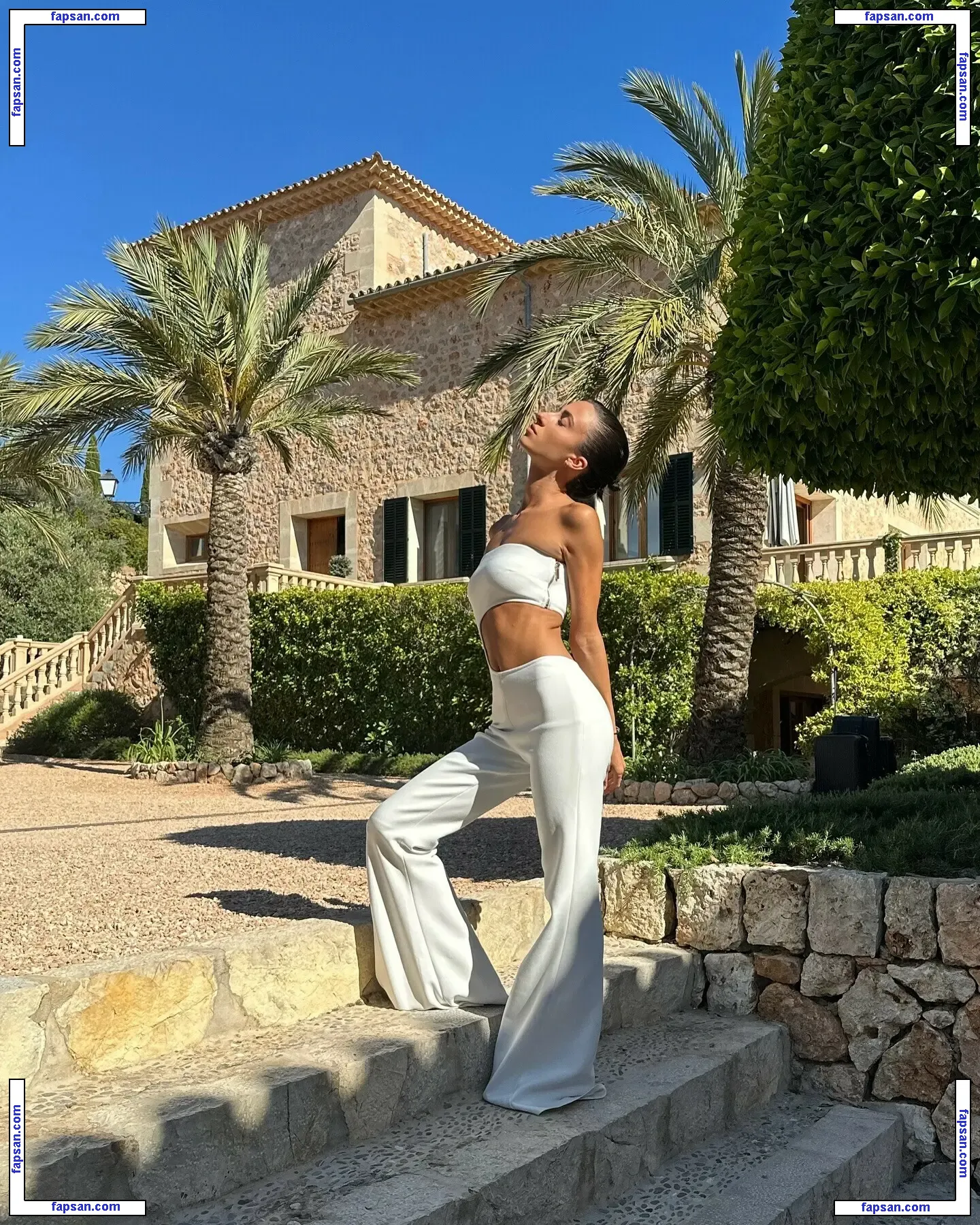 Angelina Censori nude photo #0022 from OnlyFans