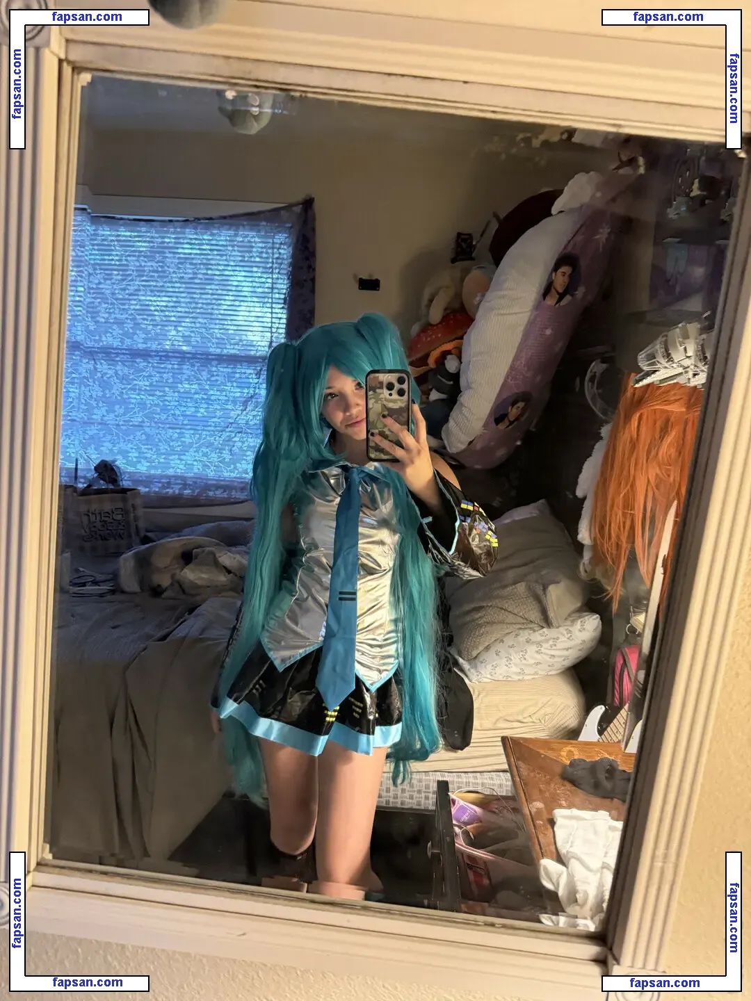 Angelina Fishtank голая фото #0051 с Онлифанс