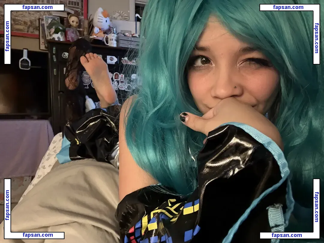 Angelina Fishtank голая фото #0054 с Онлифанс