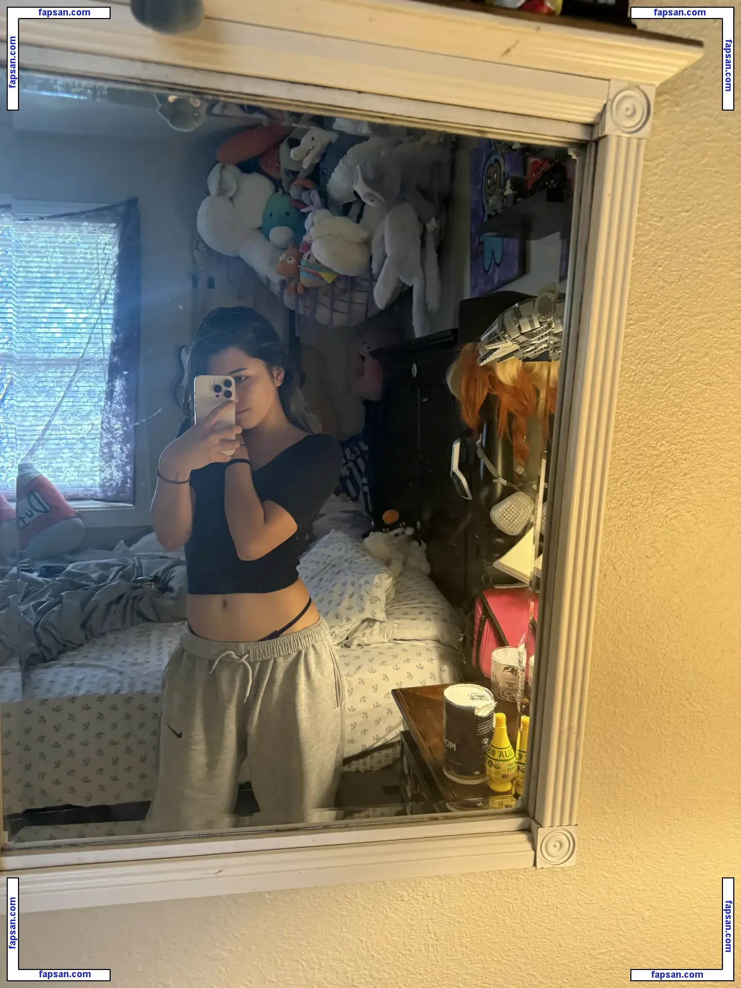 Angelina Fishtank голая фото #0060 с Онлифанс