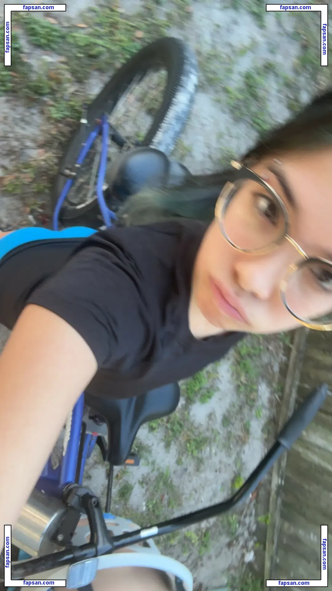 Angelina Fishtank голая фото #0061 с Онлифанс