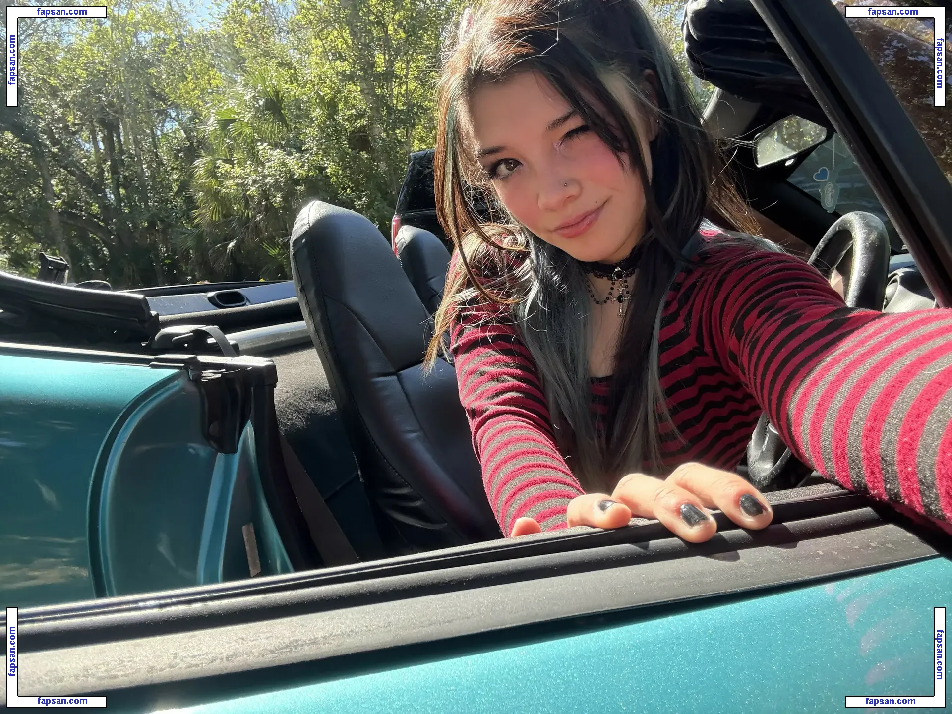 Angelina Fishtank голая фото #0072 с Онлифанс