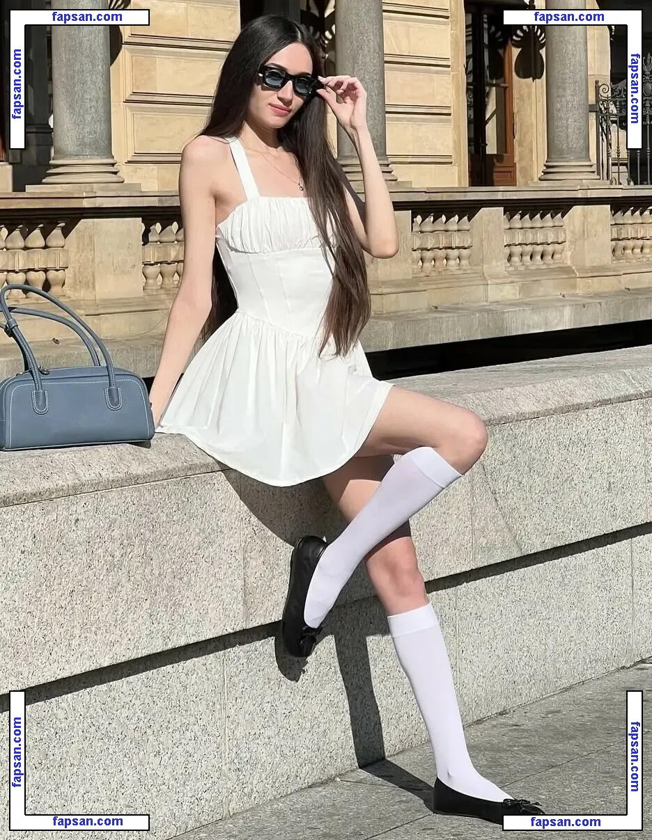 Angelina nude photo #0156 from OnlyFans
