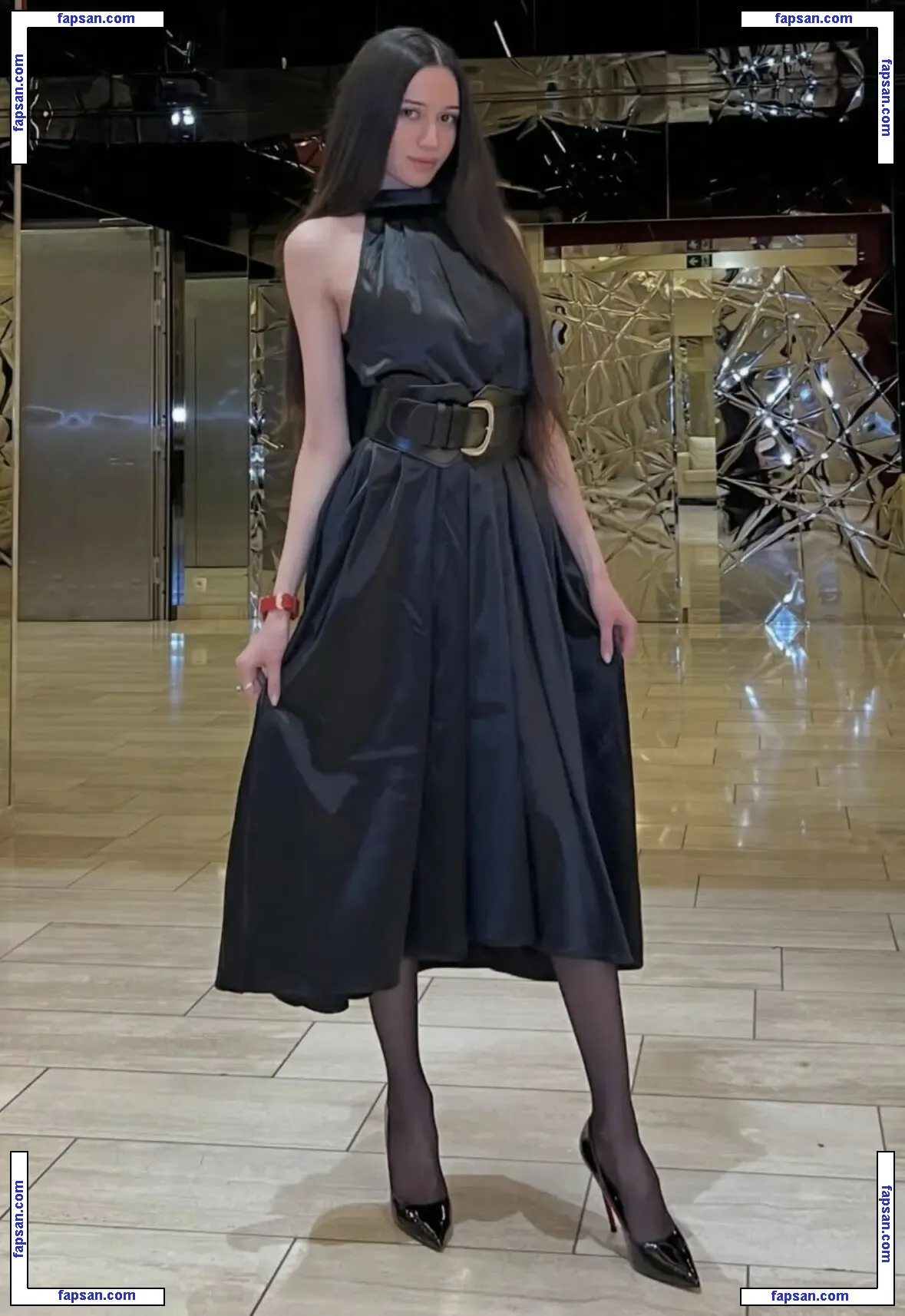 Angelina голая фото #0170 с Онлифанс