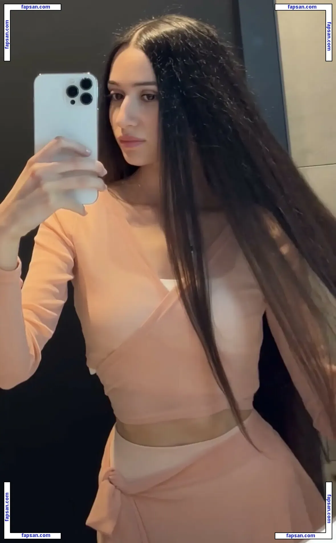 Angelina голая фото #0176 с Онлифанс