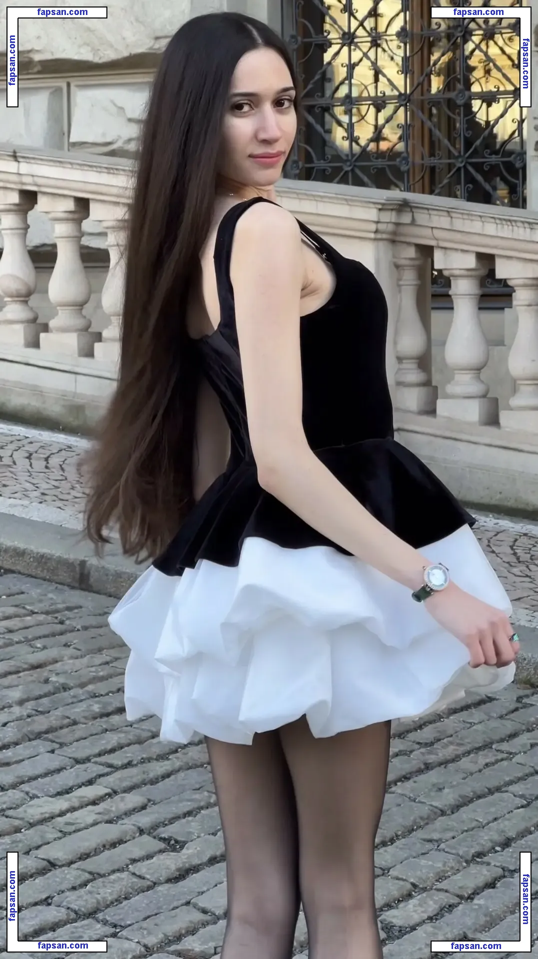 Angelina голая фото #0182 с Онлифанс