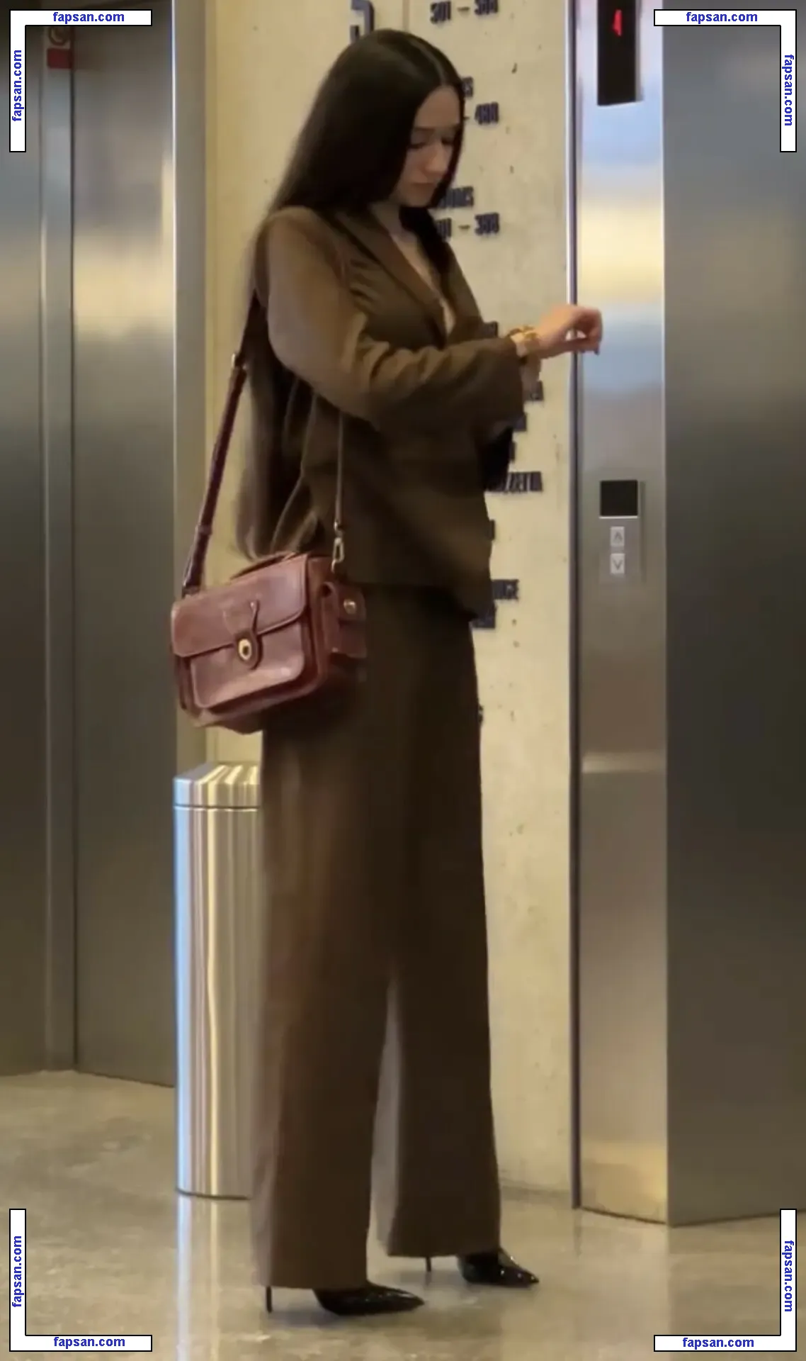 Angelina голая фото #0185 с Онлифанс