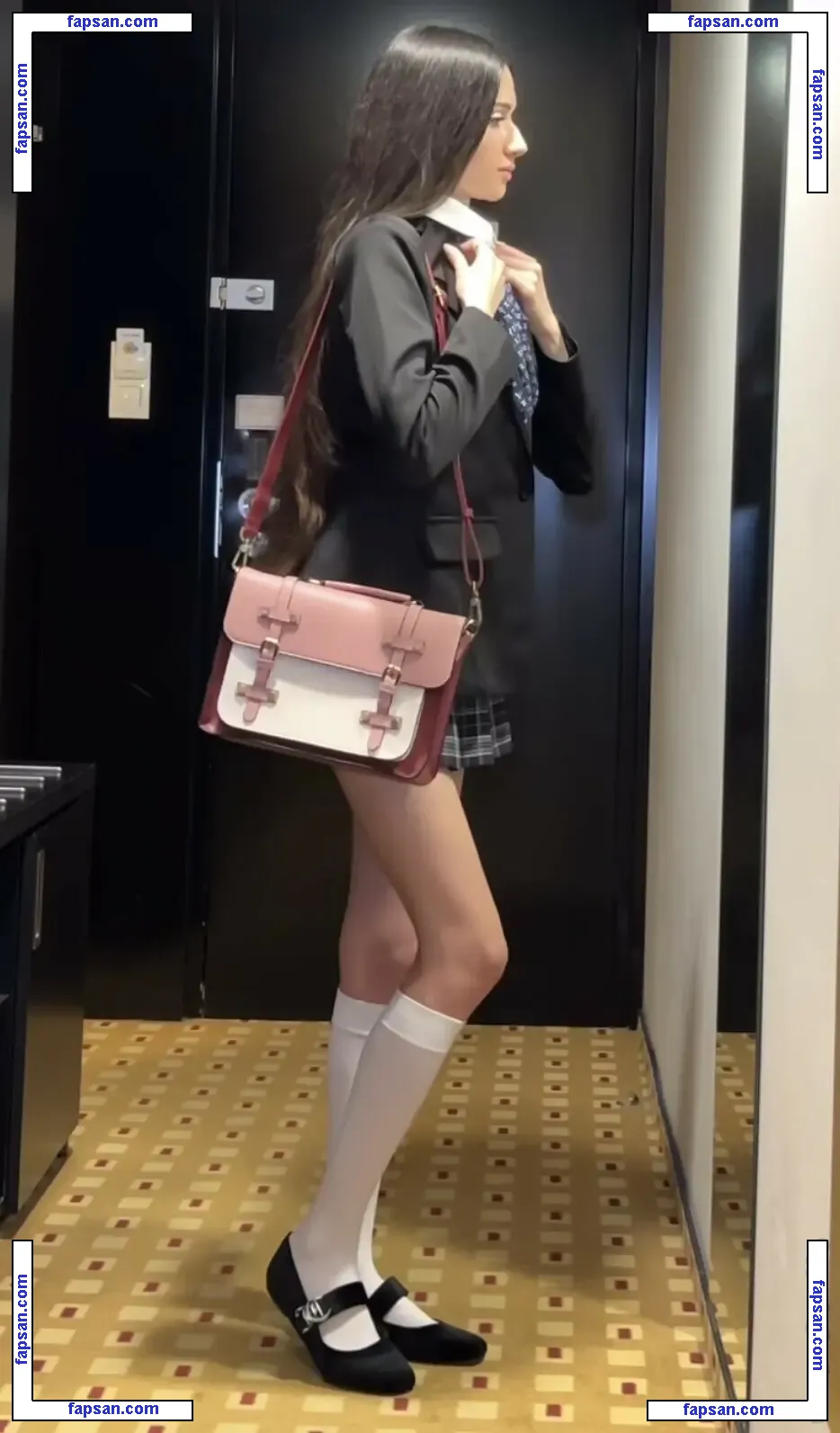 Angelina голая фото #0190 с Онлифанс