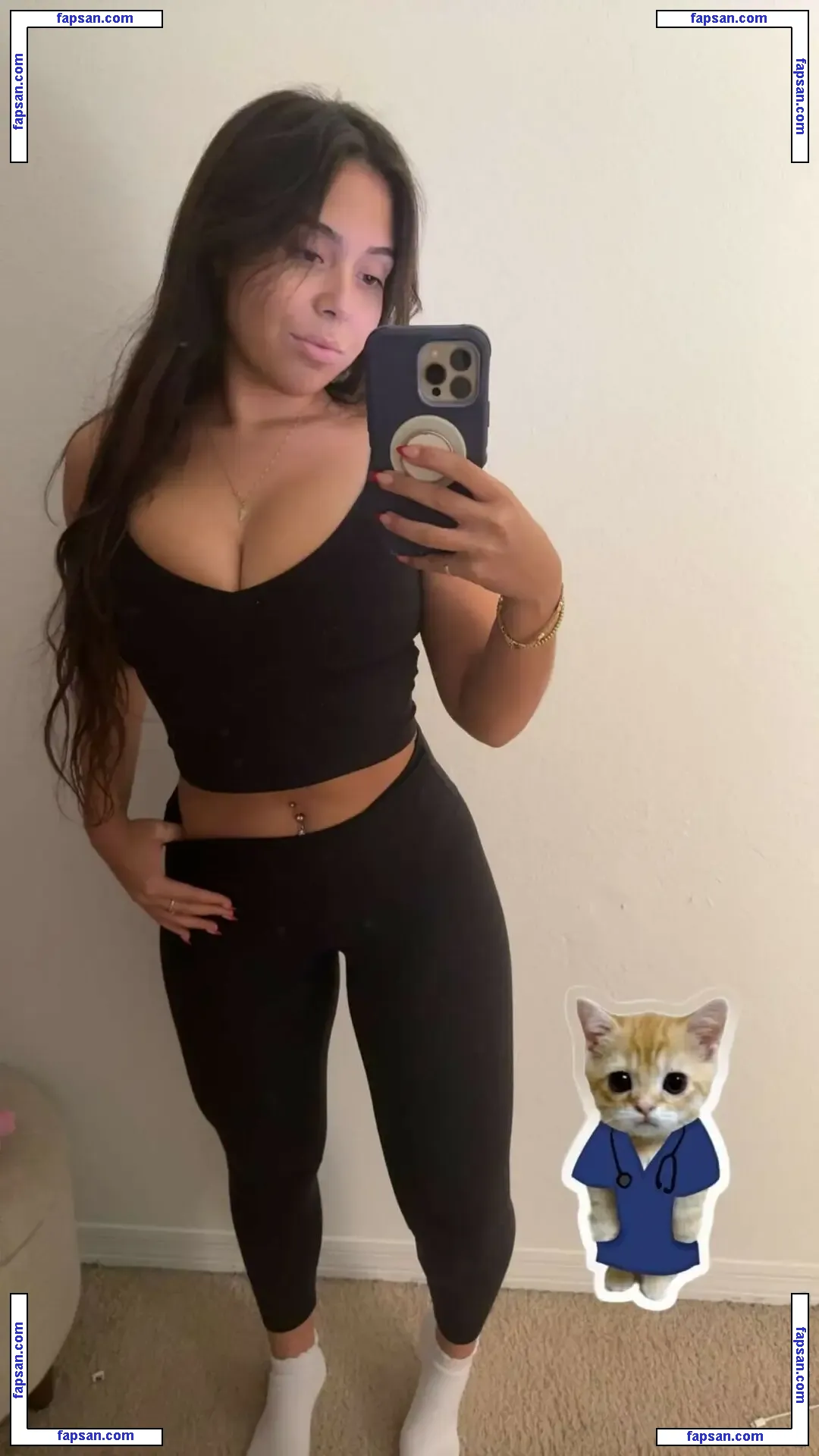 Angelinaadavis nude photo #0011 from OnlyFans