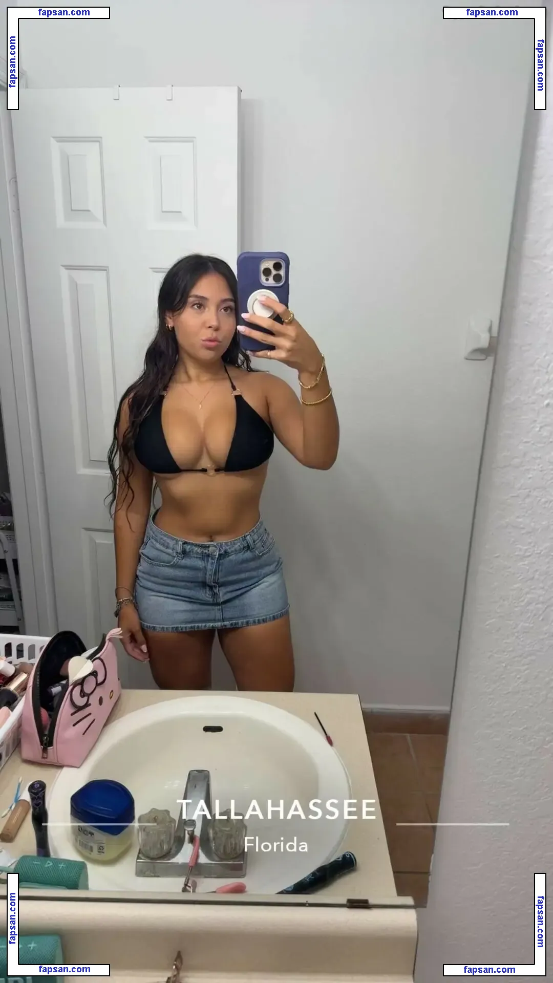 Angelinaadavis nude photo #0028 from OnlyFans