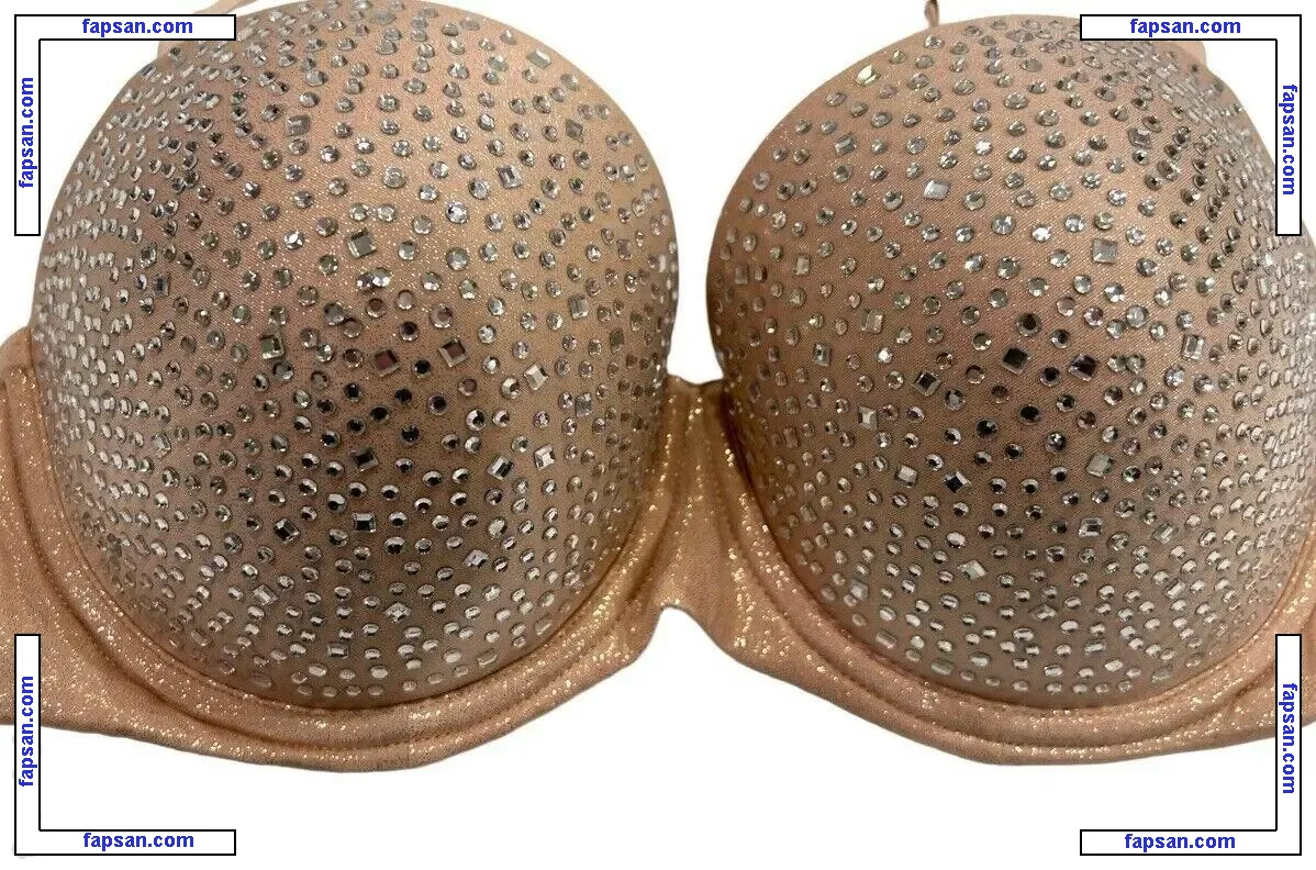 Angels Secret голая фото #0001 с Онлифанс