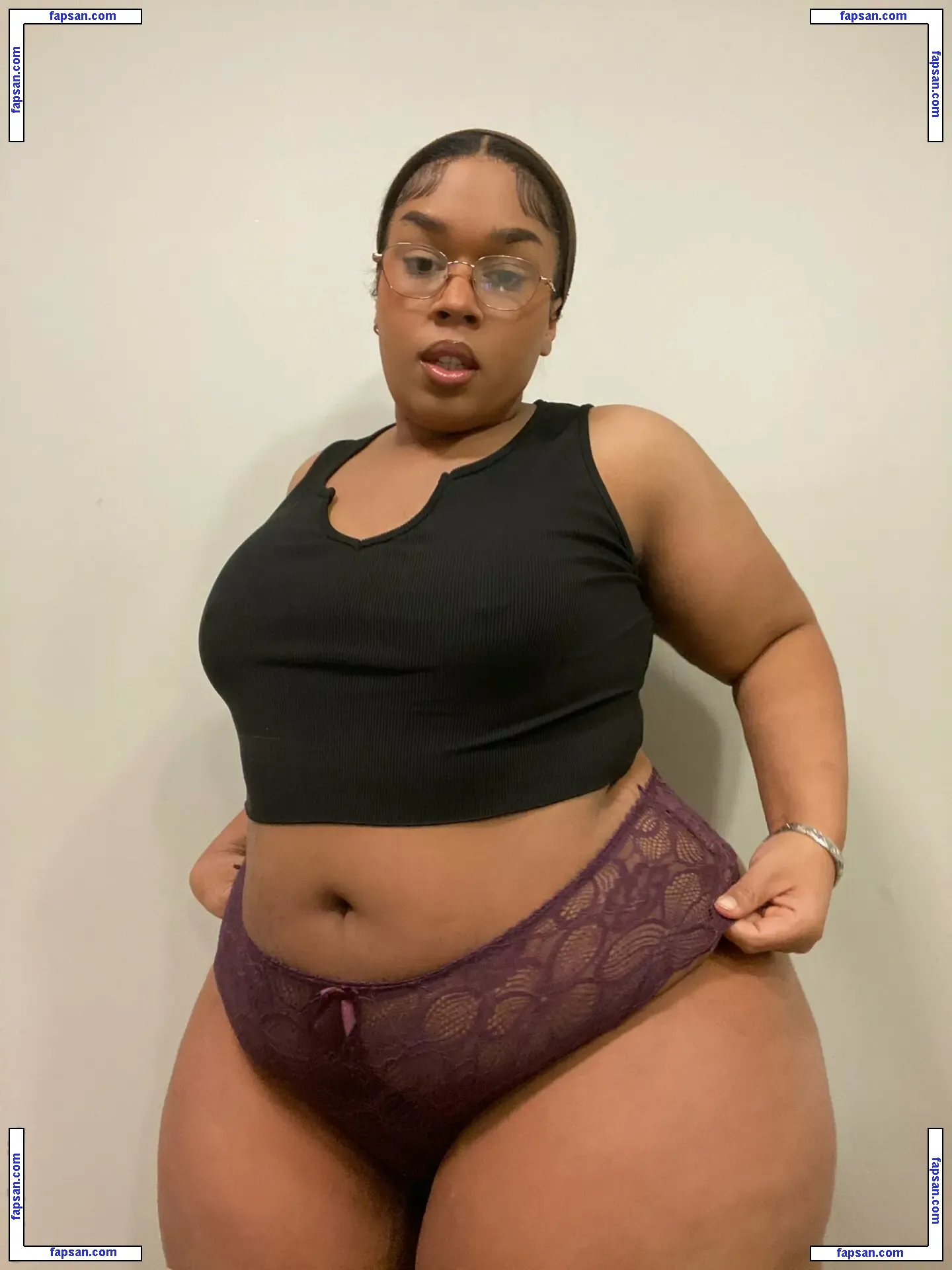 Angelsellsss nude photo #0004 from OnlyFans